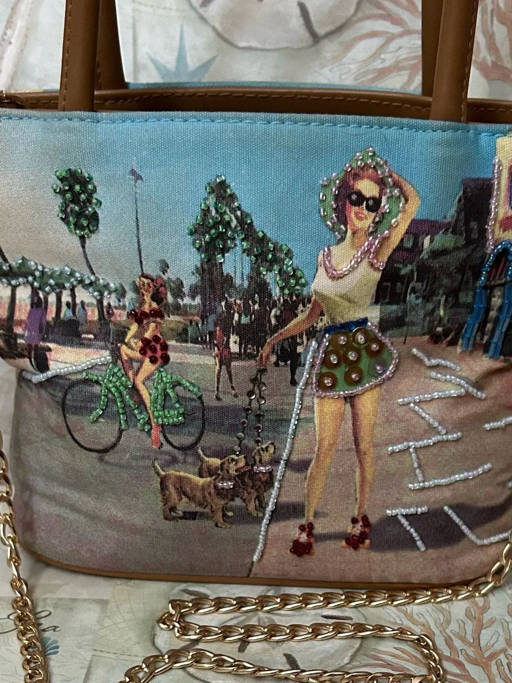 Bueno wearable art